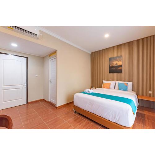 Sans Vibes Surapati Konforta Hotel