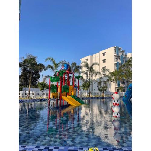 Santorini 3BR Resort Apartment Pool & Gym