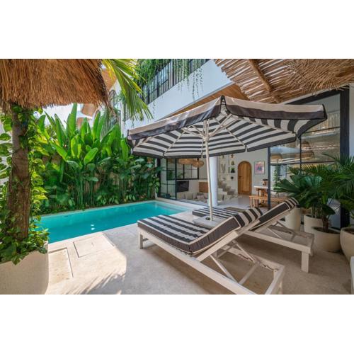 Saposan Villa Complex