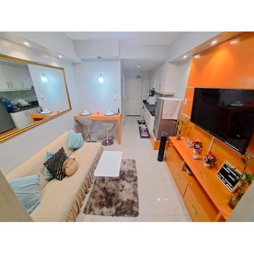 Sarah's Staycation at Sea Residences Near Moa