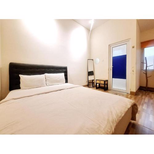 Sari Panguripan RedPartner Near UGM