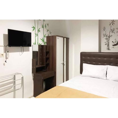 SAS Guest House Mitra RedDoorz At Darmo Park 2 Surabaya