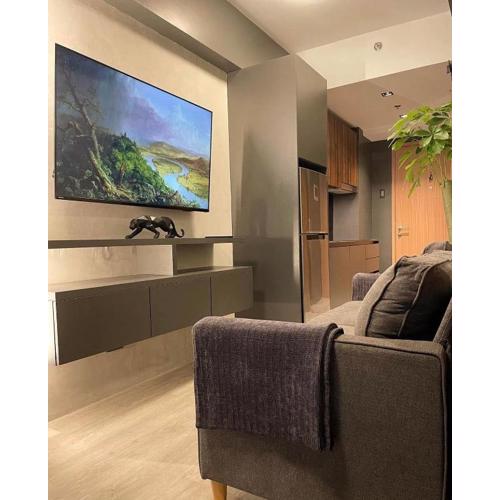 SATELUXXE CAVE SHORE 3