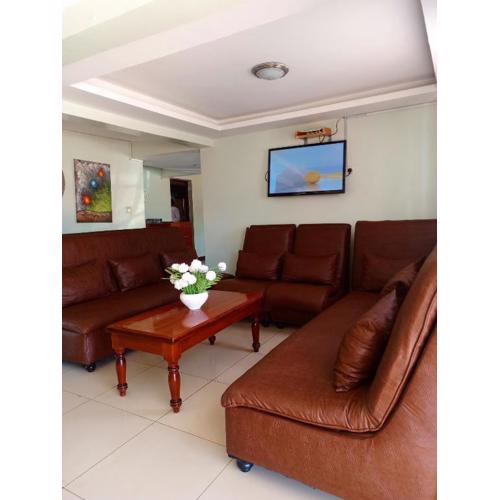 Savannah Paradise Hotel