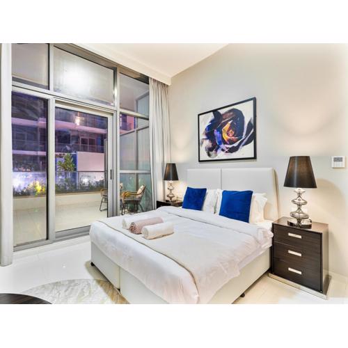 Savis Homes - Furnished Spacious Studio in Golf Promenade 2A by Damac Hills