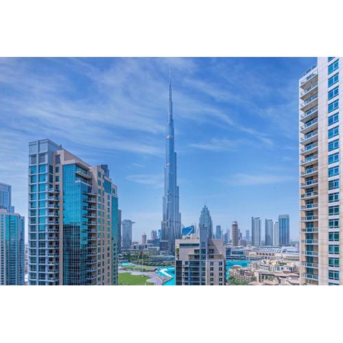 Savis Homes - Luxury 2 Bedroom Suite with Full Burj Khalifa View