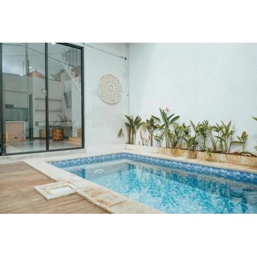 Sayu Villas with Private Pool Beraban Tabanan