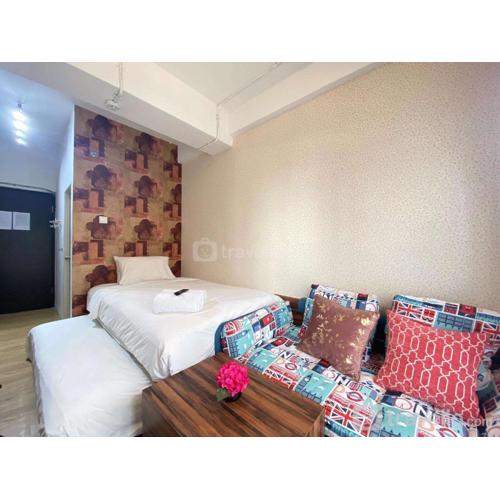 Scandinavian Studio Room at Grand Asia Afrika Apartment By Travelio