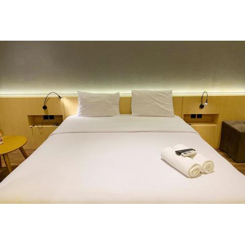 Scenic and Homey Studio Mataram City Apartment By Travelio