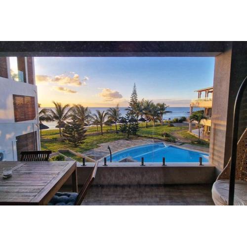 Scenic Seaside Apartment - F5