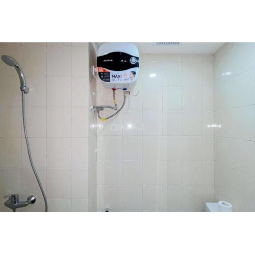 Scenic Studio Apartment at Vida View Makassar By Travelio