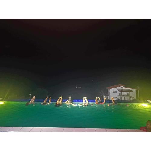 SCIA Hills Exclusive 25pax WiFi Netflix HBO Videoke Pool