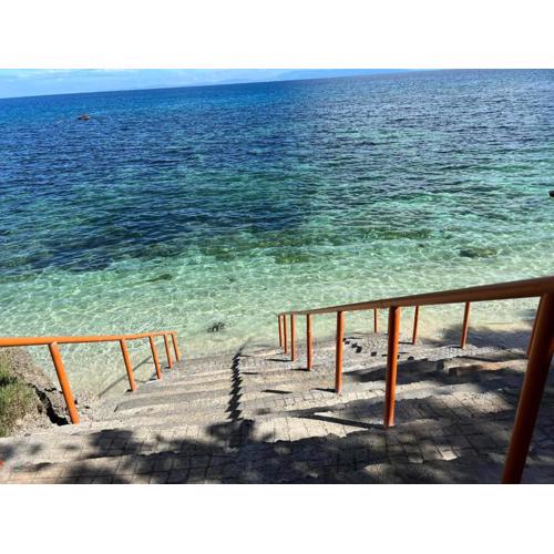 Scott Camotes Beach House