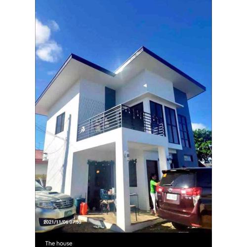 Sea Breeze Beach House near sandbars and beaches and near to Danao port