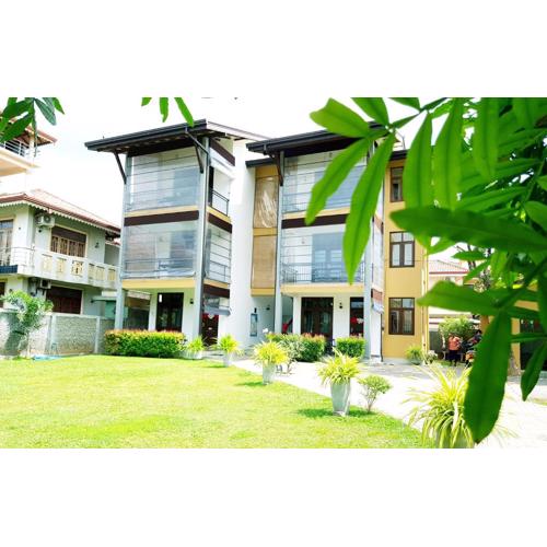 Sea Breeze Deluxe Inn