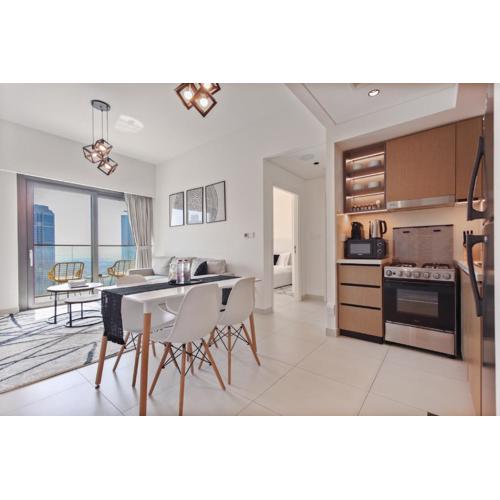 Sea & City Views - Burj Crown - 5 Min Walk to Mall