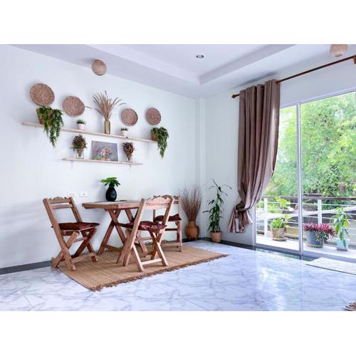 Sea Dreamer Beachfront Apartments