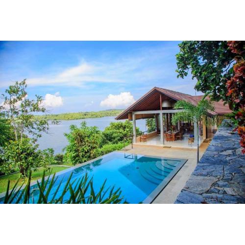 Sea Heart House on Koggala Lake