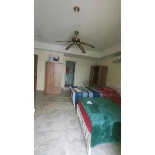 Sea Hill Studio Apartment