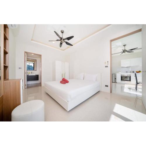 Sea & Mountain Views Apartment at VV Patong A603