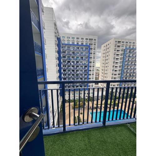 Sea Residence by Lyzel Flores