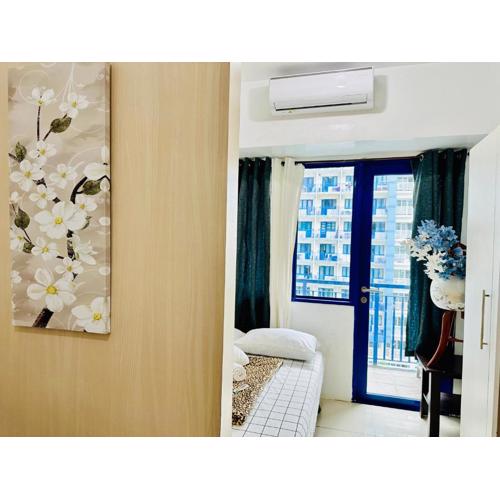 Sea Residences - Angel Alano