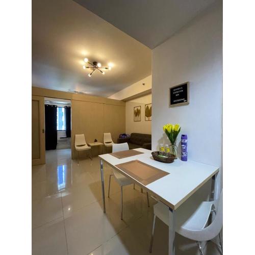 Sea Residences Escape MOA Pasay by TikiD