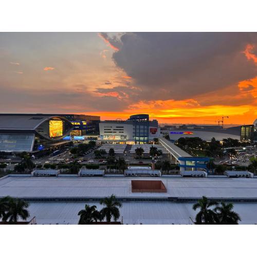 Sea Residences Mall of Asia by Jermel