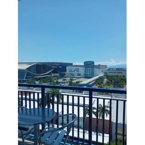 SEA Residences MOA - Bj's Staycation