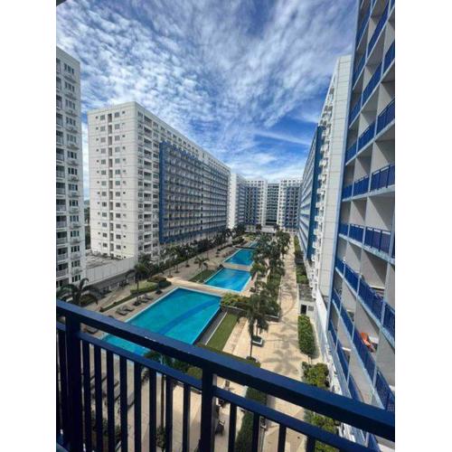 Sea Residences MOA Oasis-Nicolai Ramos