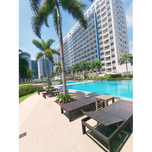 Sea Residences MOA Pasay City - Rose Staycation