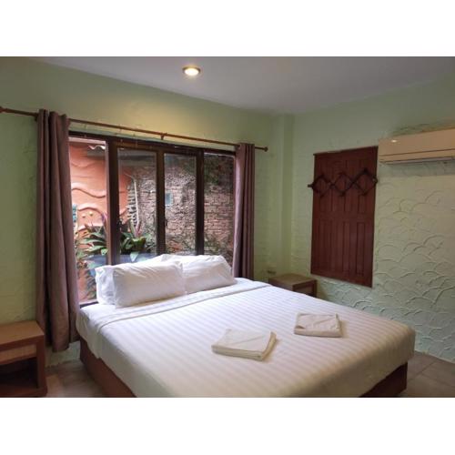 Sea-Sun Bungalow & Resort