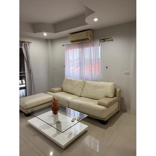 Sea View Apartment at Na Chom Thian