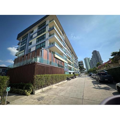 Sea View Brand New Big Flat