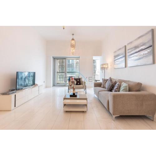 Sea Views 1BR in the Heart of Dubai Marina by Deluxe Holiday Homes