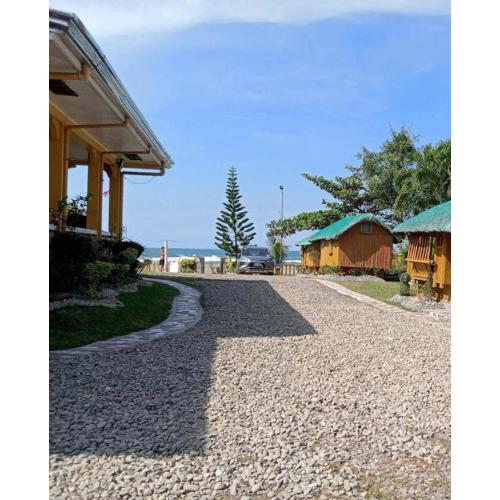 Seabreeze Beachfront Home and Cottages new management