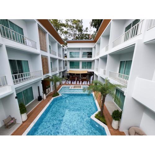 SEAQUEEN The Pool ,Koh Samed