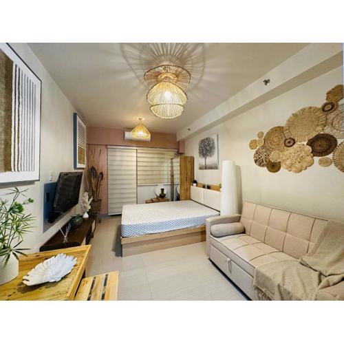 Seaside Bliss - Wabi-sabi Home close to MOA and Airport