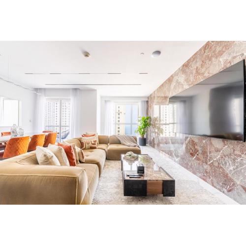 Seaside Elegance - NEW Luxury 3-Bedroom Apt in JBR