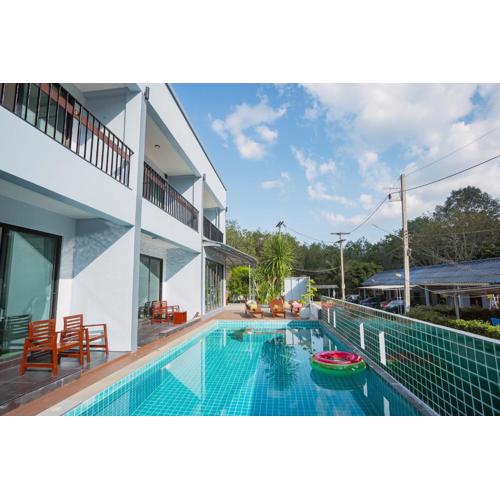 Seatherny Pool Villa