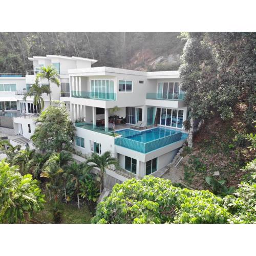 Seaview 10 bedroom villa Bangtao beach area