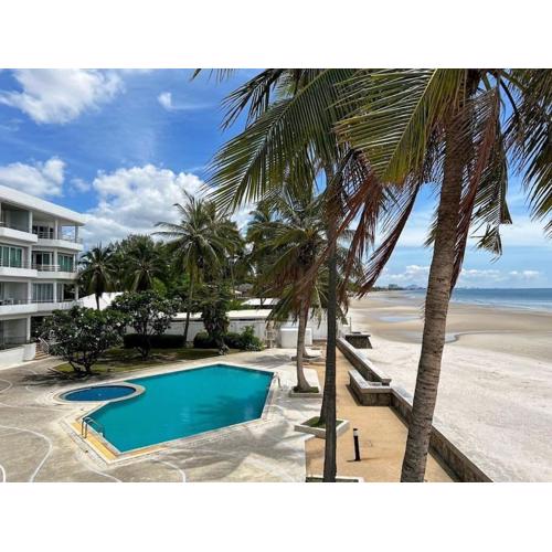 Seaview 2 bed in the heart of Hua Hin - BP2