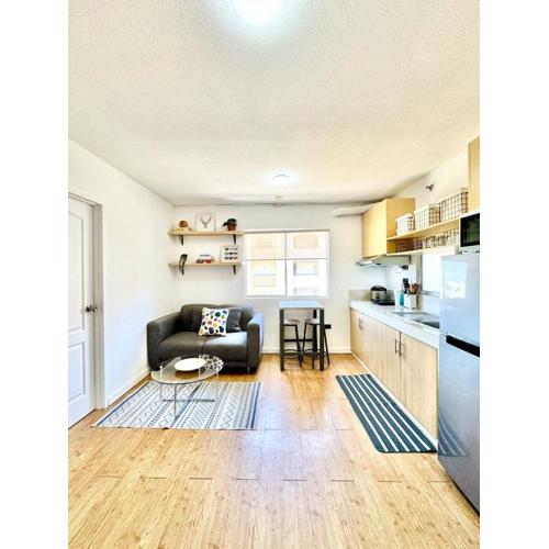 Seaview 2br condo near NuSTAR & SM Seaside