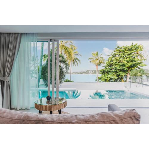 Seaview Beachfront Villa 2