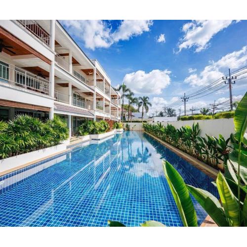 Seaview Condo with Large Pool - BAP1