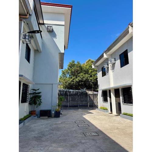 Sebastian’s Crib F