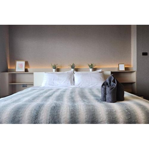 SelfCheckIn The State Tower RiverView 2Bedroom BTS ICONSIAM Silom Sathon