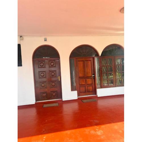 Semi luxury apartments in Sr Lanka