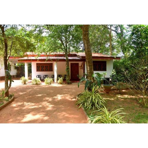 Senasuma Holiday Bungalow Anuradhapura