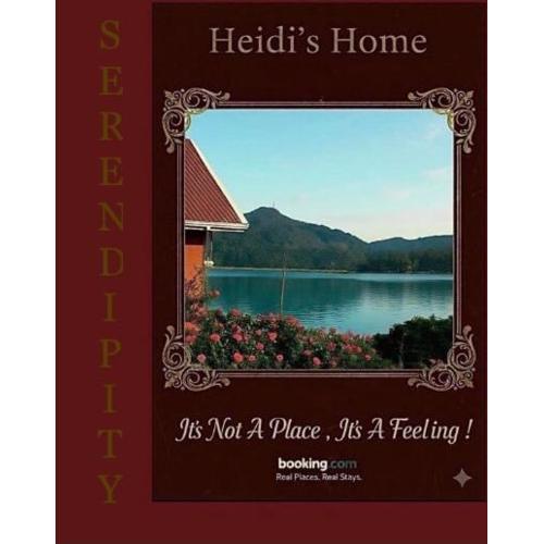 Serendipity Lake Artistic Bungalow by Heidis Home